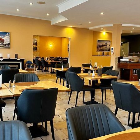 Park Hotel Fasanerie Neustrelitz Eksteriør billede