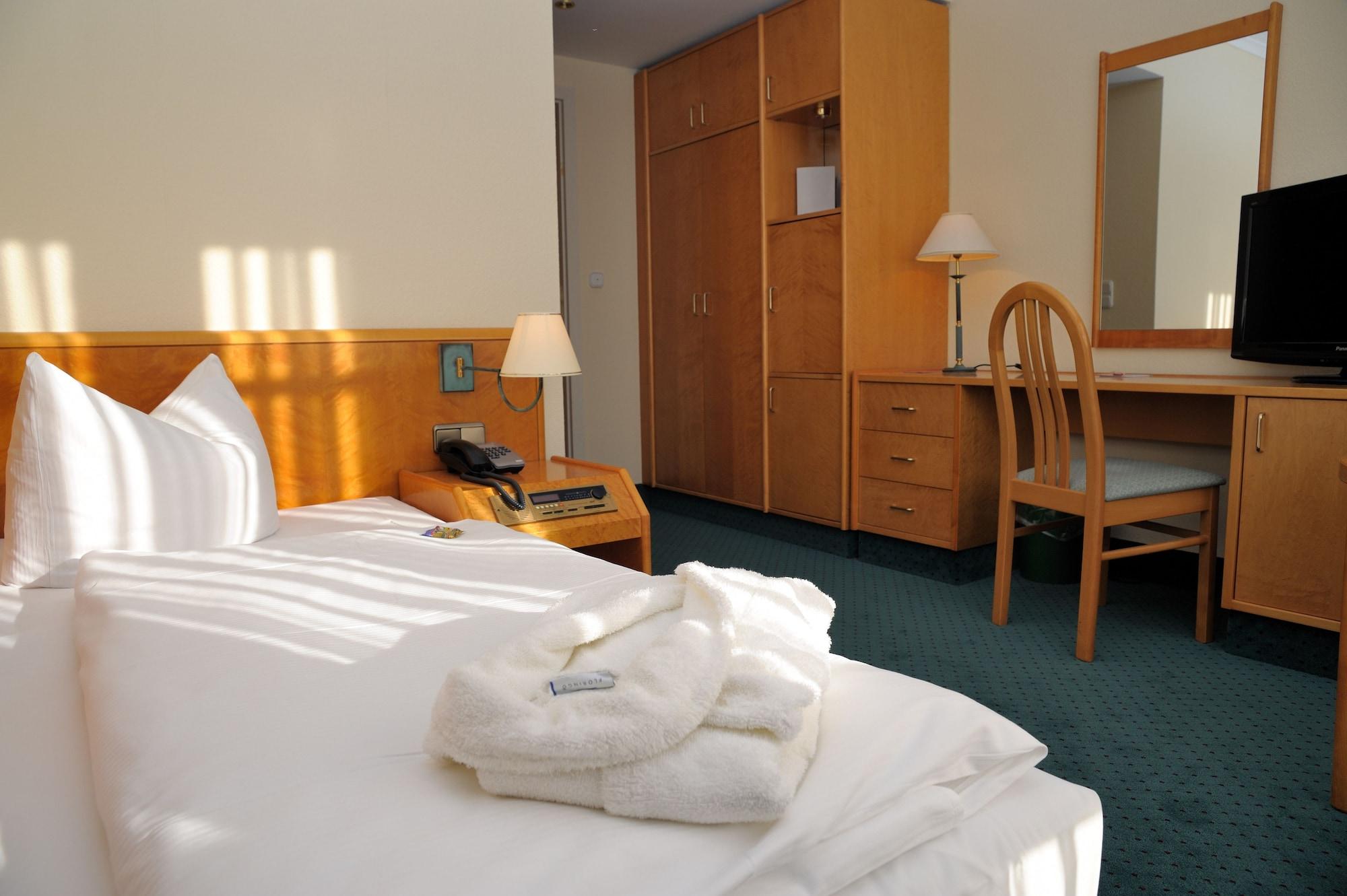 Park Hotel Fasanerie Neustrelitz Eksteriør billede