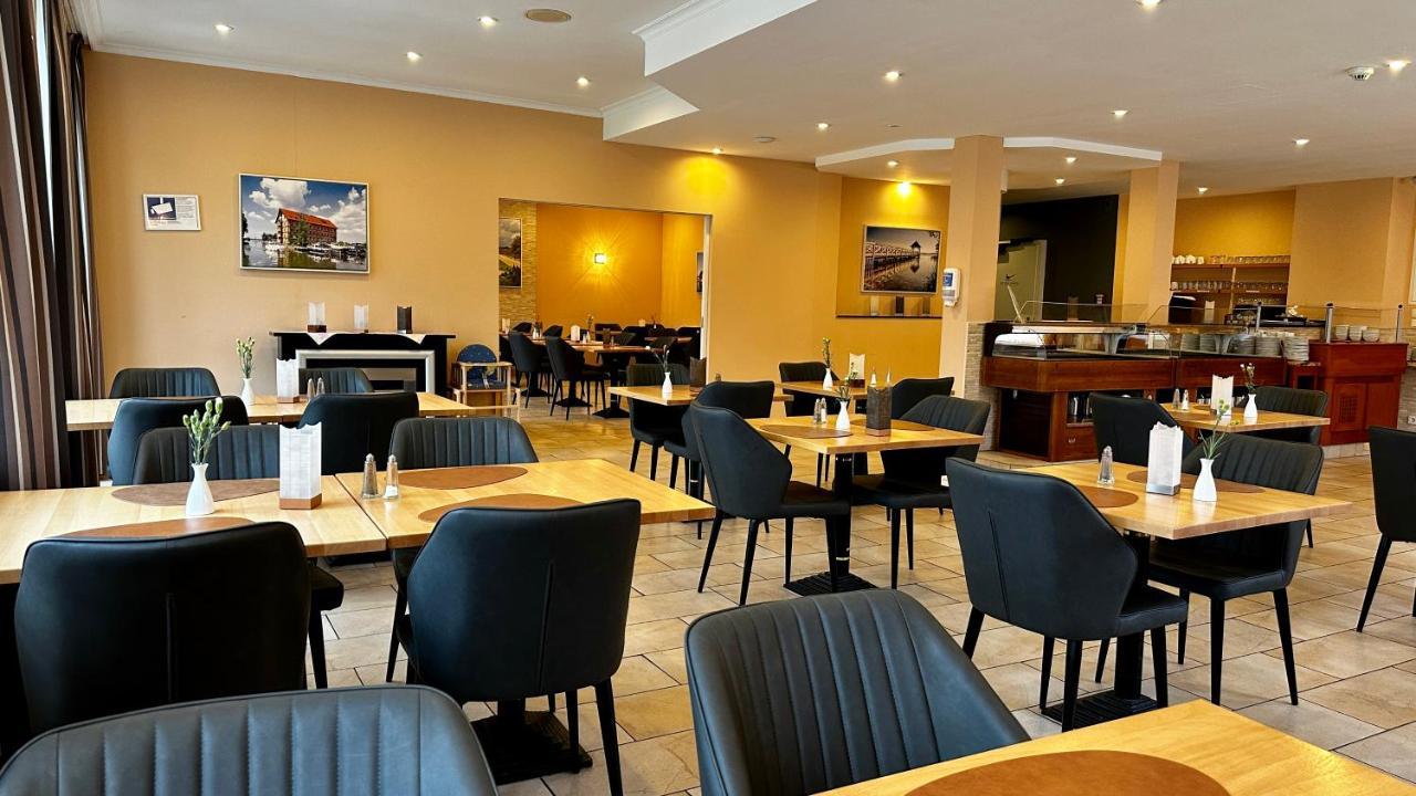 Park Hotel Fasanerie Neustrelitz Eksteriør billede